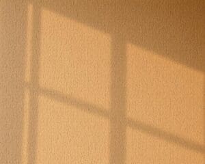 Wat maakt een wand van kurk functioneel en warm?